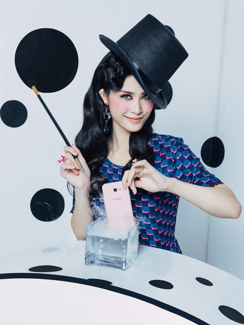 Lạc vào thế giới “ảo thuật” của Đông Nhi và Ông Cao Thắng - 2