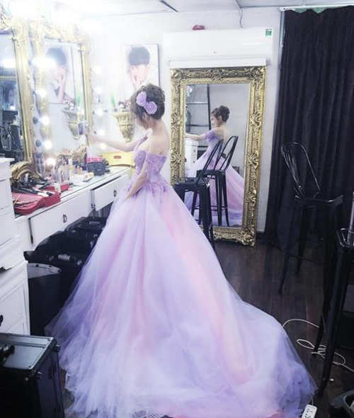 Loạt sao Việt "khủng" bị khui khoảnh khắc sống ảo - 2