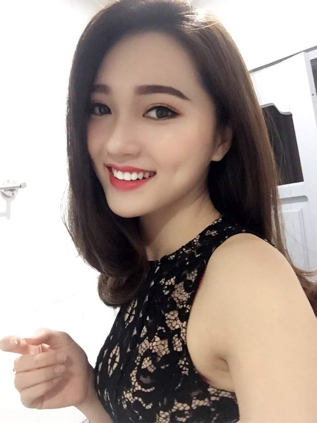 Sắp tới, cô nàng muốn thử sức trong cuộc thi Hoa khôi áo dài và Hoa hậu Hoàn vũ Việt Nam. 