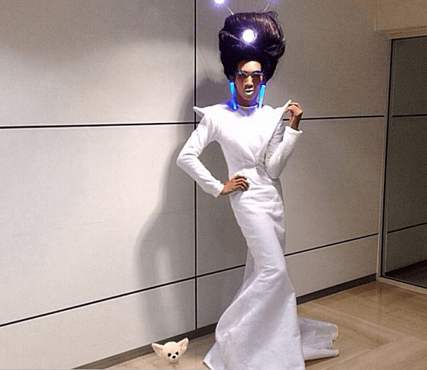 “Yêu” 28 lần/ngày đã là gì, showbiz Thái còn nhiều điều sốc hơn thế - 5