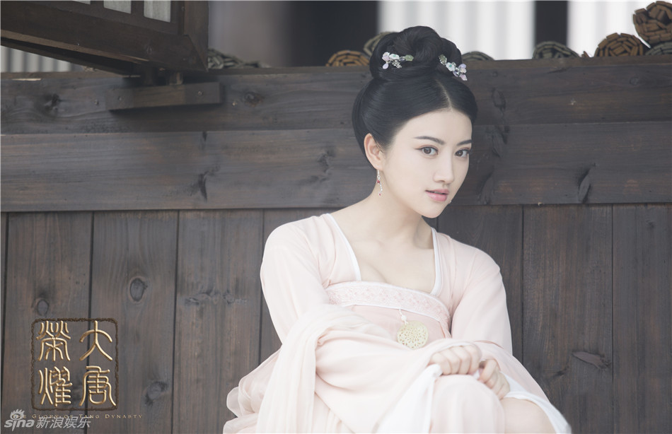 Phim của mỹ nhân "Kong" bị xử lý vì lộ phần nhạy cảm - 2