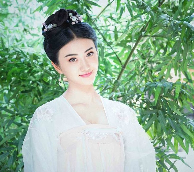 Phim của mỹ nhân "Kong" bị xử lý vì lộ phần nhạy cảm - 2