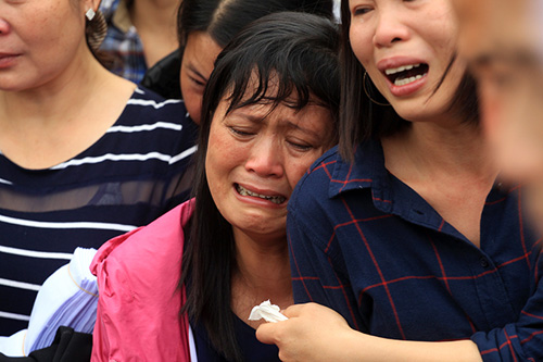 Cô gái ở Sài Gòn bị giang hồ cắt tai gây rúng động - 3