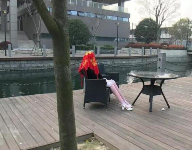 Kiếm mãi không được vợ, kĩ sư TQ bèn tự tạo ra vợ - 3