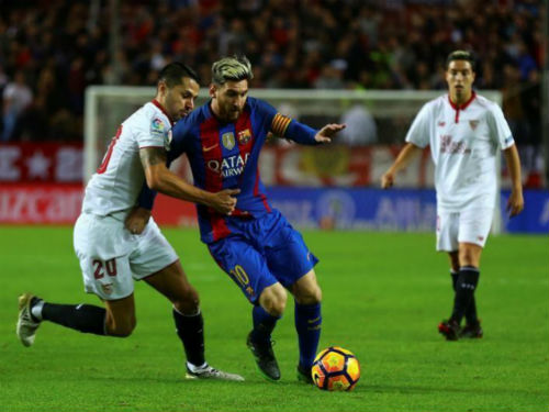 Barcelona - Sevilla: Chờ siêu sao Messi &#34;bung lụa&#34; - 1