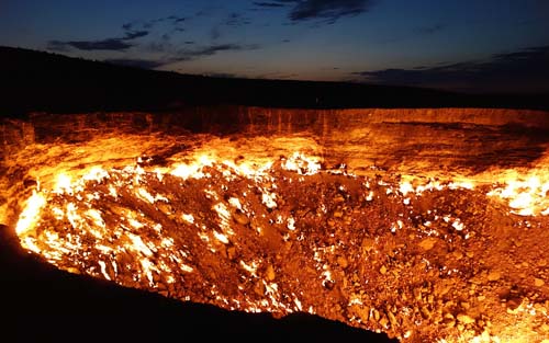 “Cổng địa ngục” rực cháy suốt hơn 40 năm từ thời Liên Xô - 2