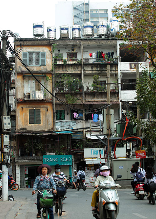 Hãi hùng "bom nước" rải khắp Thủ đô - 9