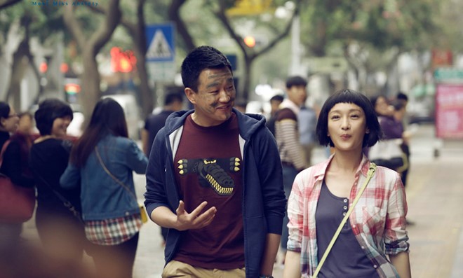 Nổi da gà với cảnh "thiếu nữ" U70 diễn yêu trai trẻ - 5