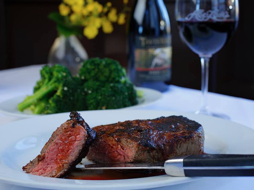 Phát thèm với những món bít tết có giá "trên trời" - 8