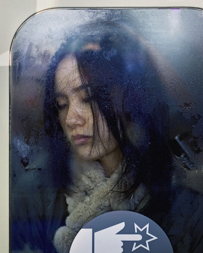 Người Nhật làm điều này trên tàu điện nhiều nhất thế giới - 10