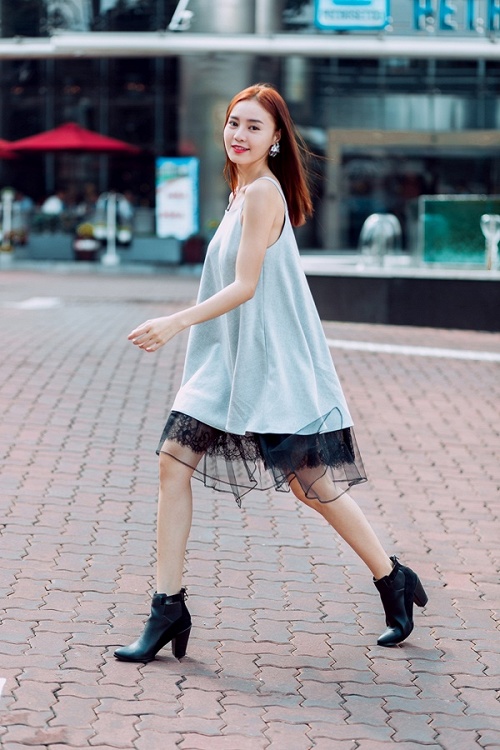 Cám Lan Ngọc và tuyệt chiêu mix đồ cho nàng dáng mỏng - 10