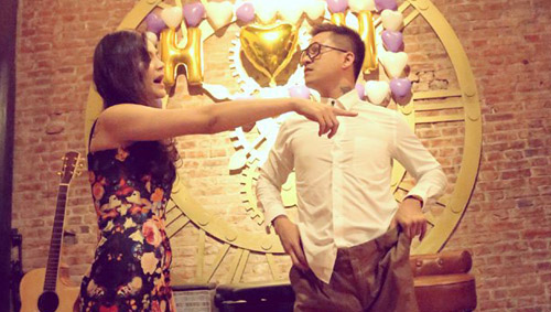 Tuấn Hưng "tỏ tình" với gái đẹp trong ngày kỉ niệm cưới - 2