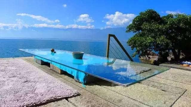 Choáng ngợp biệt thự của "ác nữ" đẹp nhất màn ảnh - 8