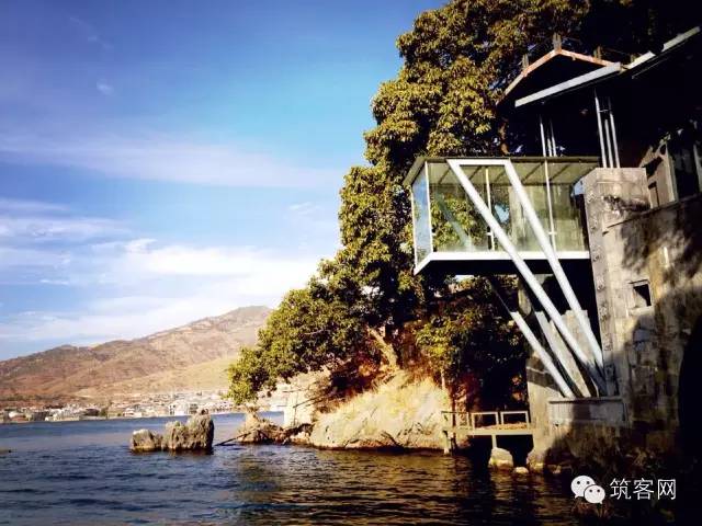 Choáng ngợp biệt thự của "ác nữ" đẹp nhất màn ảnh - 10