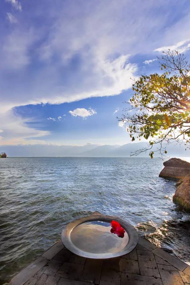 Choáng ngợp biệt thự của "ác nữ" đẹp nhất màn ảnh - 13