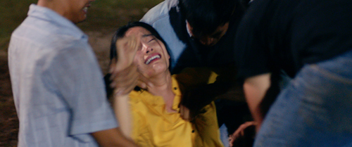 Mỹ nhân bầm dập vì đóng phim: Elly Trần chưa chắc "lỳ đòn" nhất! - 10