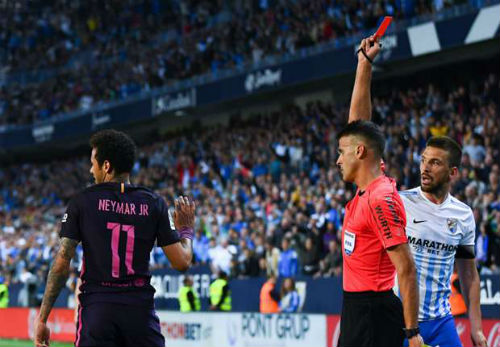 Barca: Neymar vắng Siêu kinh điển, nguy cơ khủng khiếp - 1