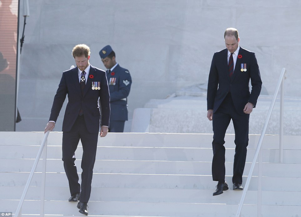 Bộ ba quyền lực đẹp trai khiến thế giới "chao đảo" - 5