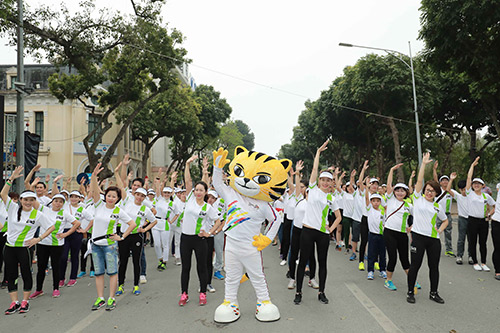 Chạy tiếp sức Hưởng ứng SEA Games và Para Games cùng Herbalife VN - 1