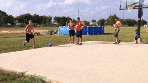 Ảnh động: Kết đắng cho những chàng bắng nhắng - 13