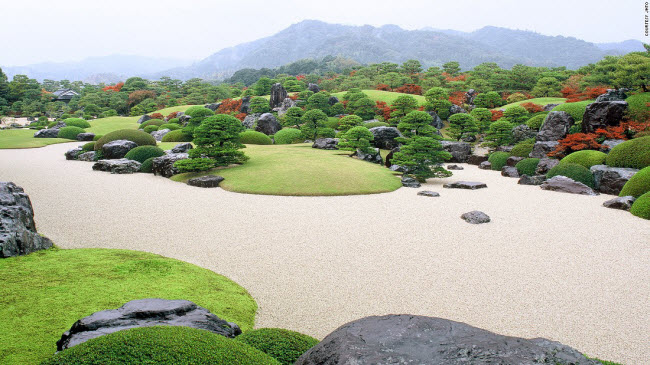 Khu vườn Adachi là một phần trong bảo tàng nghệ thuật Adachi ở Shimane.