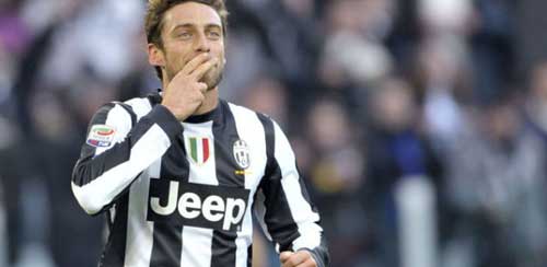 Chuyển nhượng MU: Bất ngờ nhắm sao Juventus thay Carrick - 1