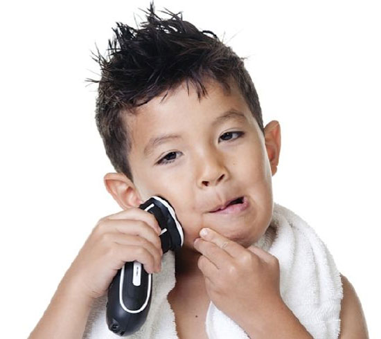 Vì sao trẻ 9-10 tuổi đã mọc lông mu ở “cậu nhỏ”? - 2
