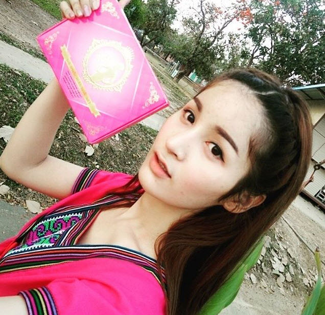 Anh lính nào chịu được khi chân dài này đòi ở chung phòng? - 5