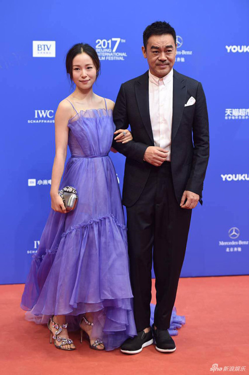 Lưu Diệc Phi "đè bẹp" dàn mỹ nhân trên thảm đỏ Bắc Kinh - 3