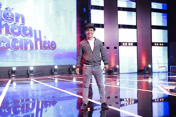 Cậu bé hát nhạc người lớn kiếm 2 chỉ vàng/tuần giờ đổi khác không ngờ - 11