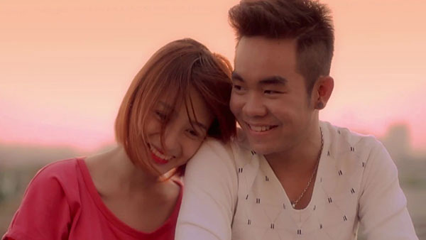 Cậu bé hát nhạc người lớn kiếm 2 chỉ vàng/tuần giờ đổi khác không ngờ - 2