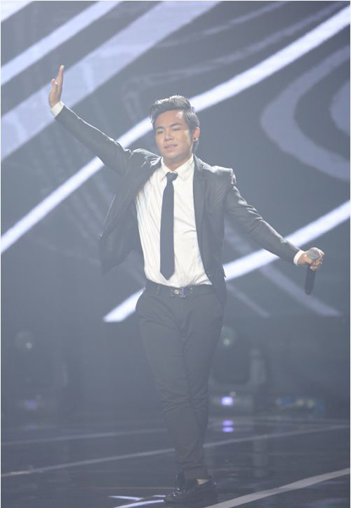 Cậu bé hát nhạc người lớn kiếm 2 chỉ vàng/tuần giờ đổi khác không ngờ - 6