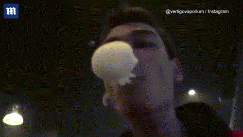 9x làm ảo thuật khói thuốc "gây mê" hàng triệu người - 5