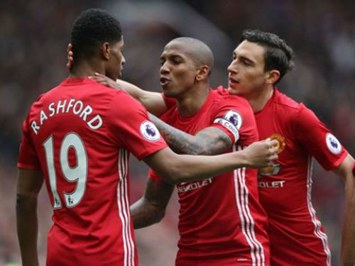 Tin HOT bóng đá tối 18/4: Bộ ba Chelsea “dìm chết” Conte - 2