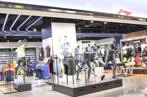 Li-Ning Royal ra mắt cửa hàng Flagship đầu tiên tại Việt Nam - 2