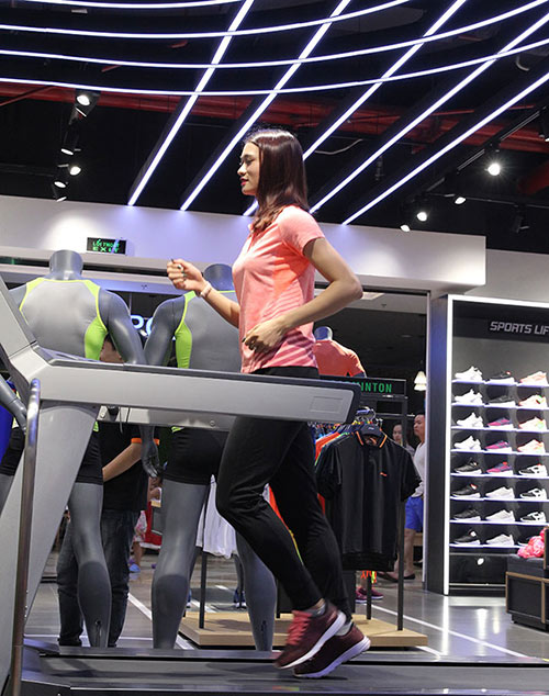 Li-Ning Royal ra mắt cửa hàng Flagship đầu tiên tại Việt Nam - 3