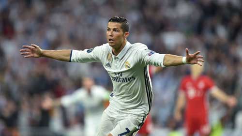 Chùm ảnh Real  Madrid – Bayern: “Bom tấn” Hollywood - 10