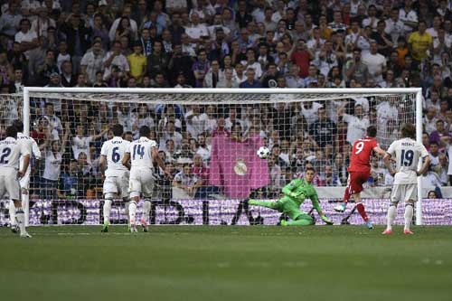 Chùm ảnh Real  Madrid – Bayern: “Bom tấn” Hollywood - 3