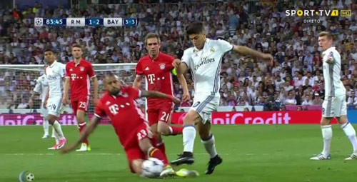 Cảm xúc Real - Bayern: Ronaldo &#34;trên mây&#34;, Ribery chế giễu - 2