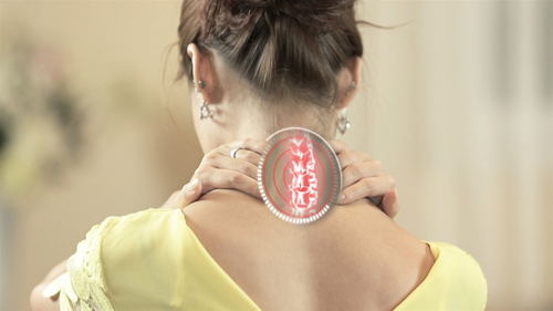 Coi thường biểu hiện đau mỏi cổ, vai, gáy: Bạn sẽ phải hối hận! - 1