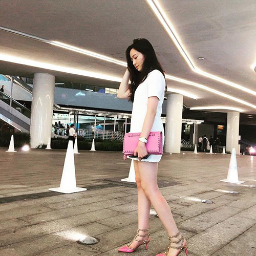 5 cô con gái chân dài dáng đẹp như hoa hậu của sao Việt - 3