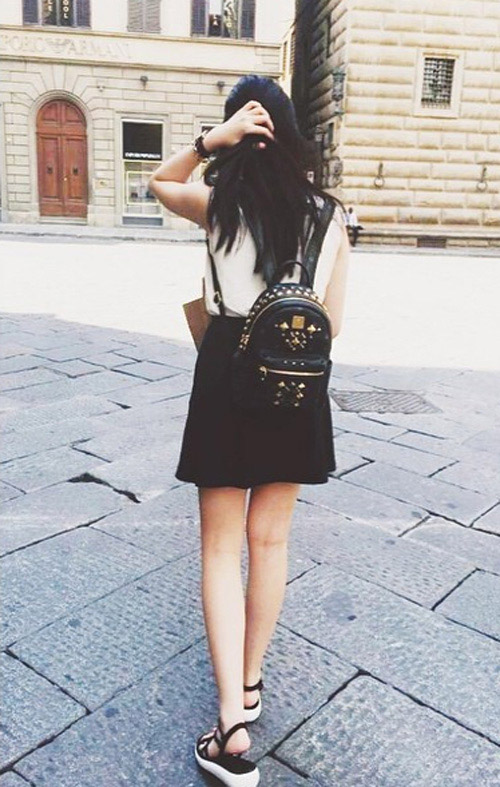 5 cô con gái chân dài dáng đẹp như hoa hậu của sao Việt - 4