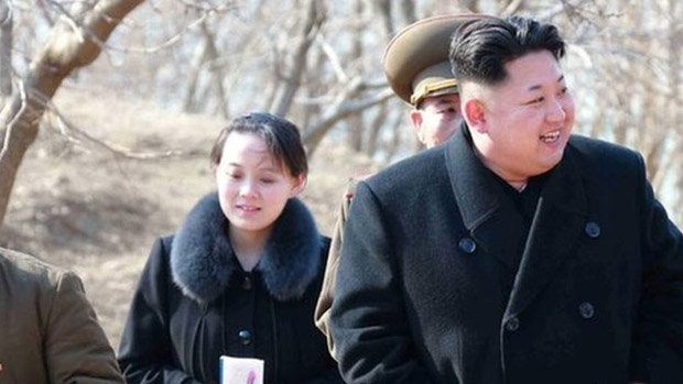 Lần hiếm hoi em gái Kim Jong-un xuất hiện trước dân chúng - 3