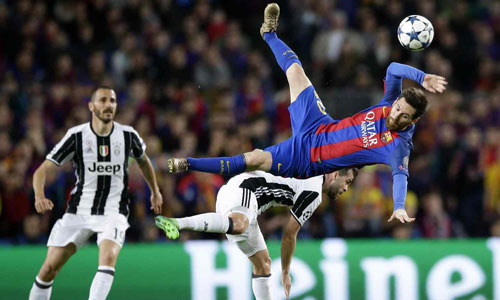 Barca cay đắng bị loại: Messi ngã đập mặt, Neymar tức tưởi - 9