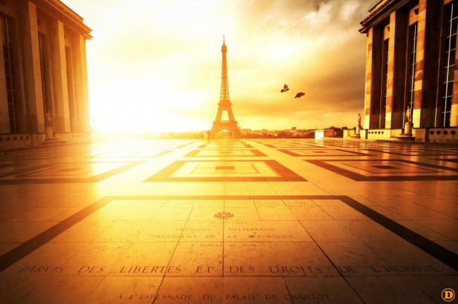Tháp Eiffel ở thành phố Paris, Pháp.
