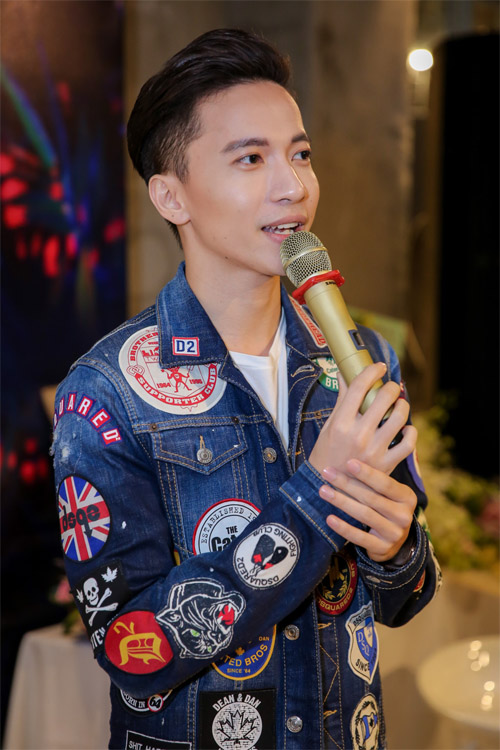 Thành viên 365 gây sốc với MV toàn cảnh 18+ với gái Tây - 11