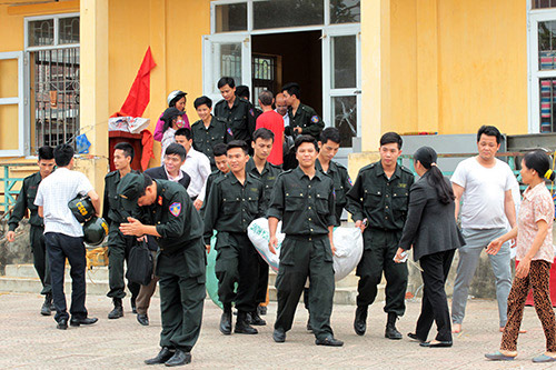 Hot nhất trong ngày: Điểm nóng Đồng Tâm “hạ nhiệt”, người dân tươi cười rạng rỡ - 2