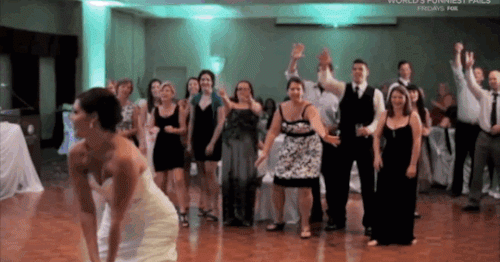 Ảnh động: "Bi hài" với các tai nạn ở đám cưới - 9