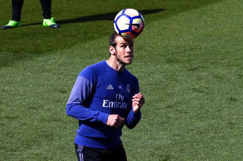 Siêu kinh điển Real-Barca: Bale &#34;mài sắc vũ khí&#34; cùng Ronaldo - 1