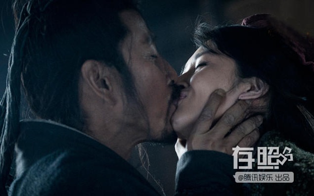 Đường cùng, các tài tử "sạch nhất" phải đóng phim 18+ - 8